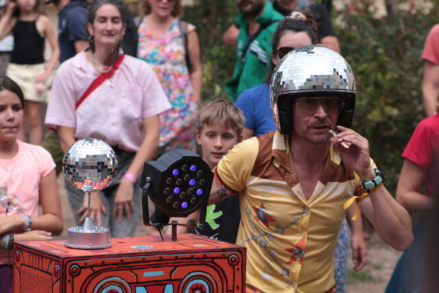 crédits@milton chaos