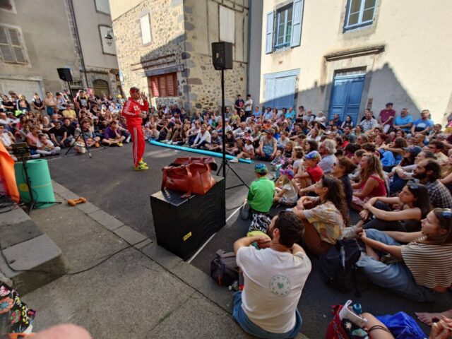 créditstofs@domizikapar